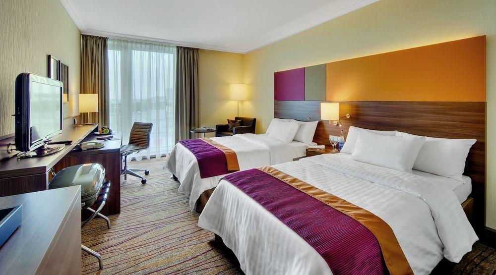 Courtyard By Marriott Linz Hotell Exteriör bild