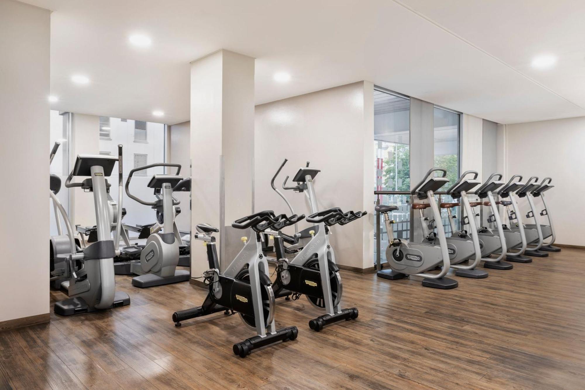 Courtyard By Marriott Linz Hotell Exteriör bild