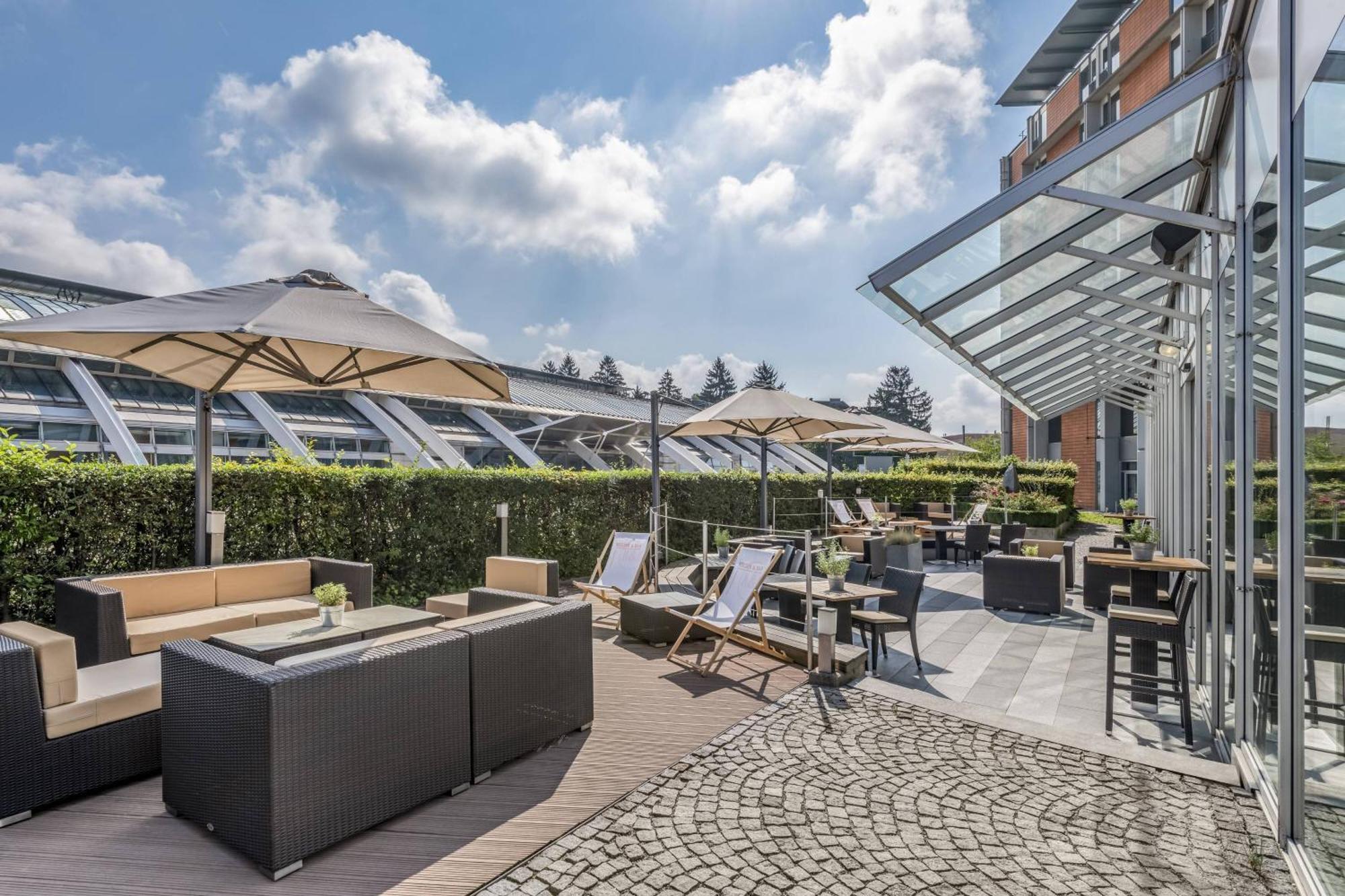 Courtyard By Marriott Linz Hotell Exteriör bild