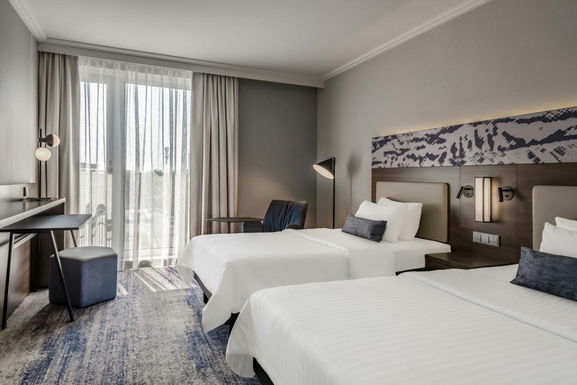 Courtyard By Marriott Linz Hotell Exteriör bild
