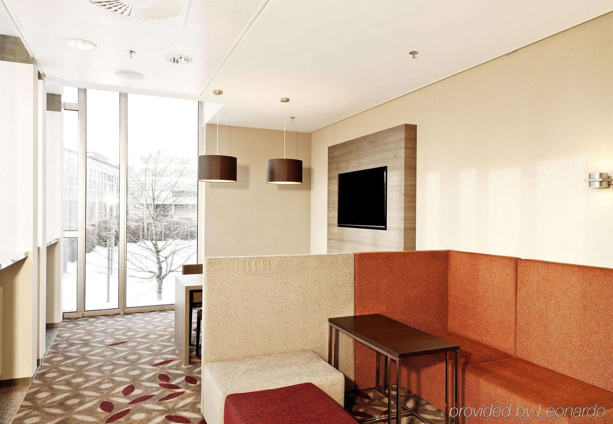Courtyard By Marriott Linz Hotell Rum bild